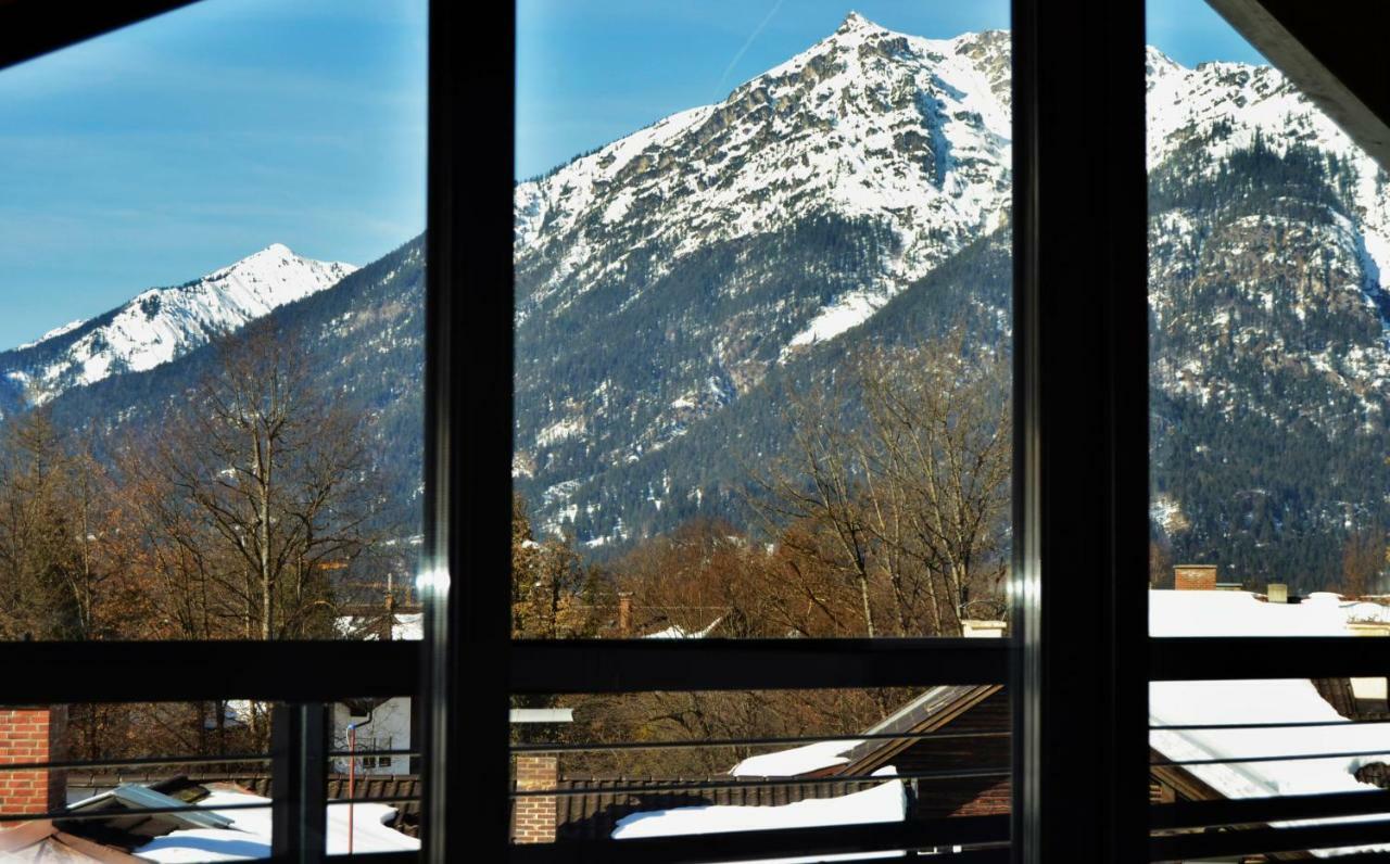 Gaestehaus Am Riedweg Garmisch-Partenkirchen Exterior photo